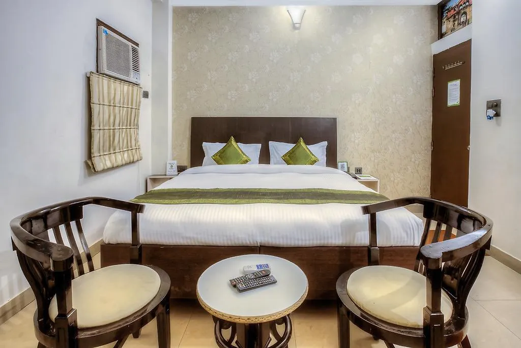 Hotel Prakash Palace Varanasi