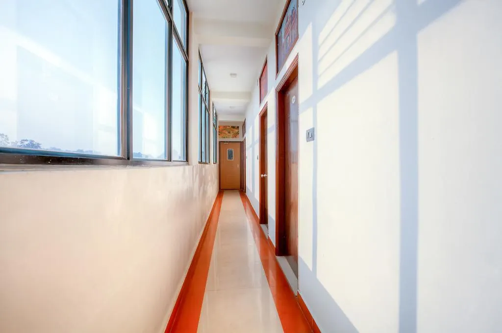 Hotel Prakash Palace Varanasi